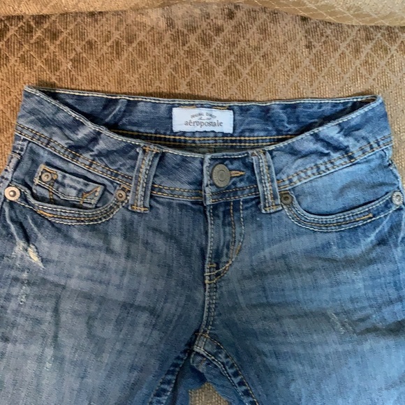 Aeropostale Bermuda Shorts, Size 1/2 - Picture 4 of 7